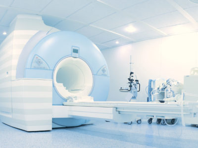 Rezonans magnetyczny oraz tomografia komputerowa u pacjentów z implantowanymi urządzeniami do elektroterapii serca